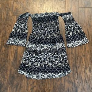 Over the shoulder dress